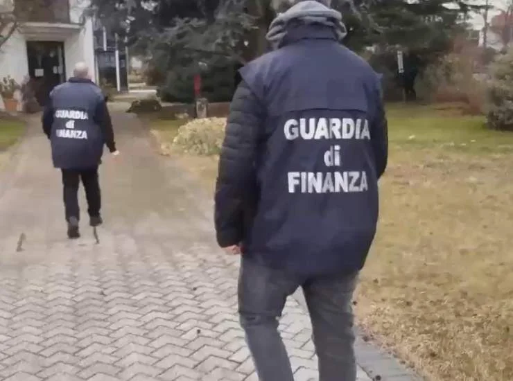 Sequestro Guardia di Finanza Airbnb