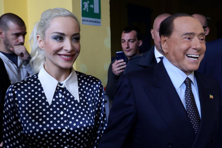 In arrivo serie su Fascina e Berlusconi?