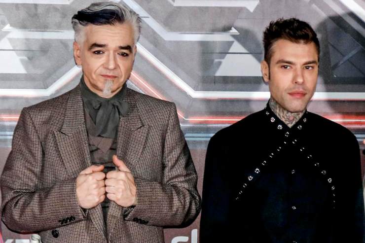 Lo fa nel corso della diretta di 'X Factor'