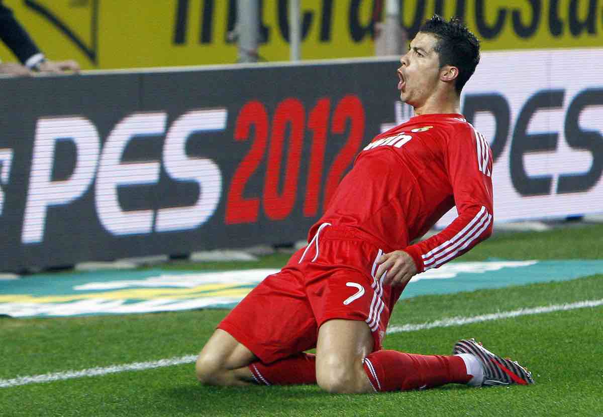 Ronaldo nel 2011 contro un velocista spagnolo