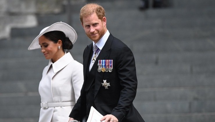 harry meghan markle piano