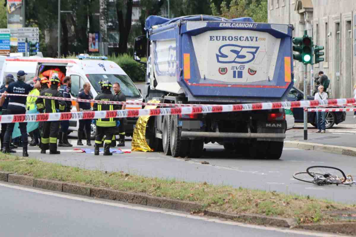 Torna l'obbligo di sensori per l'angolo cieco