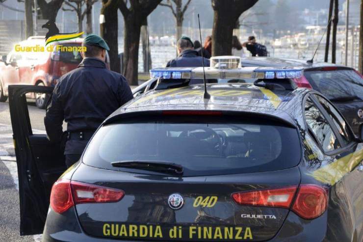 Maxi blitz della Guardia di Finanza