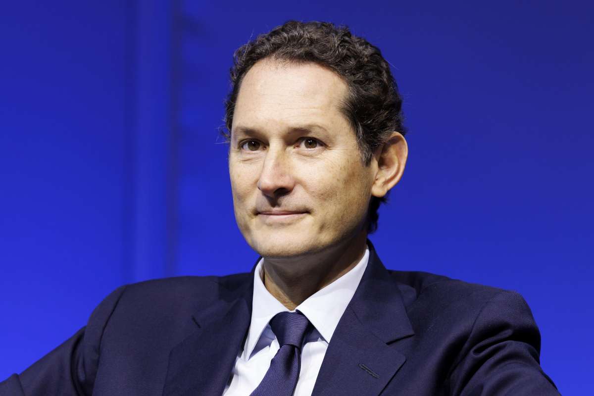 Replica Elkann accuse madre