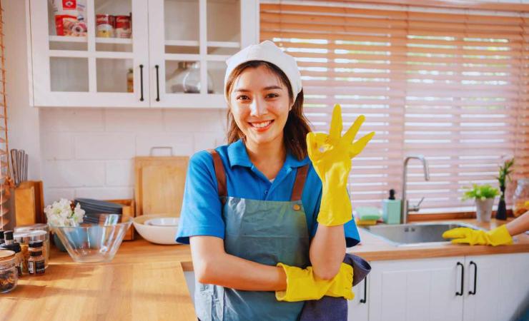 come pulire la casa con il metodo del rinforzo positivo