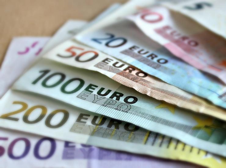 Esclusiva Sapelli debito pubblico italiano record