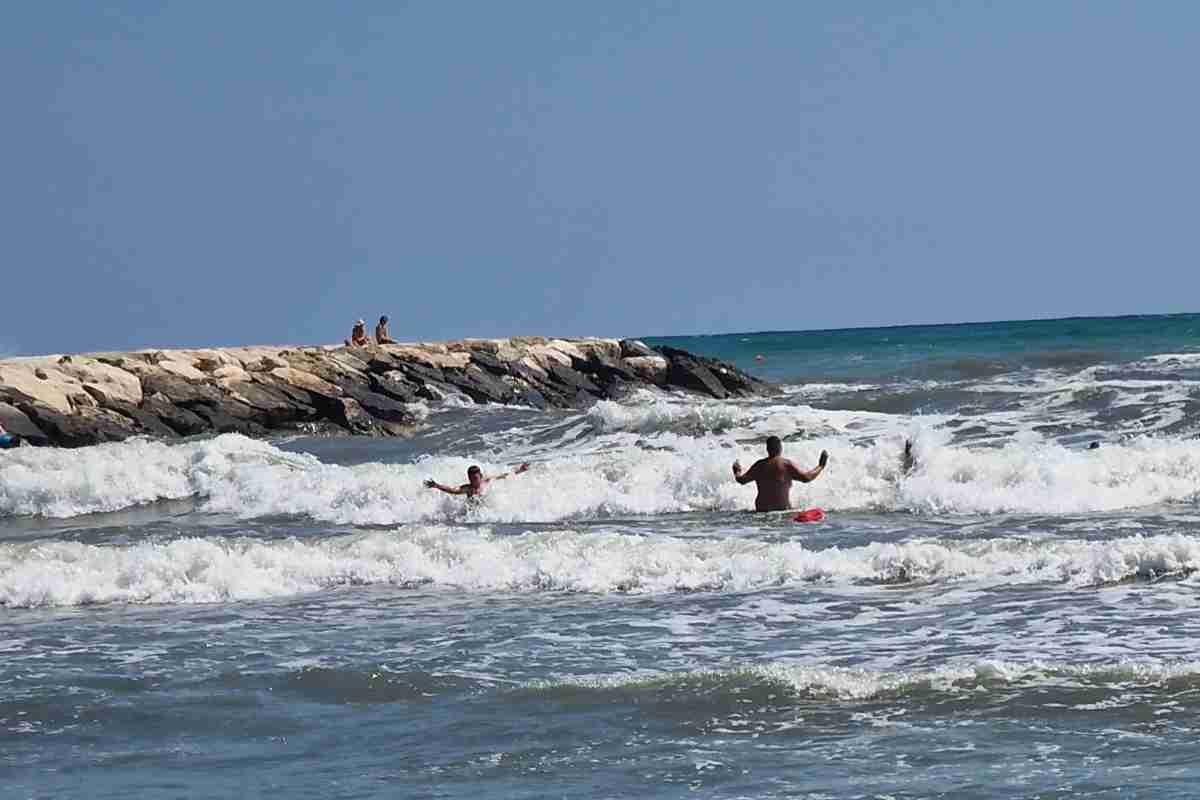 Onde alte, salvataggio spettacolare