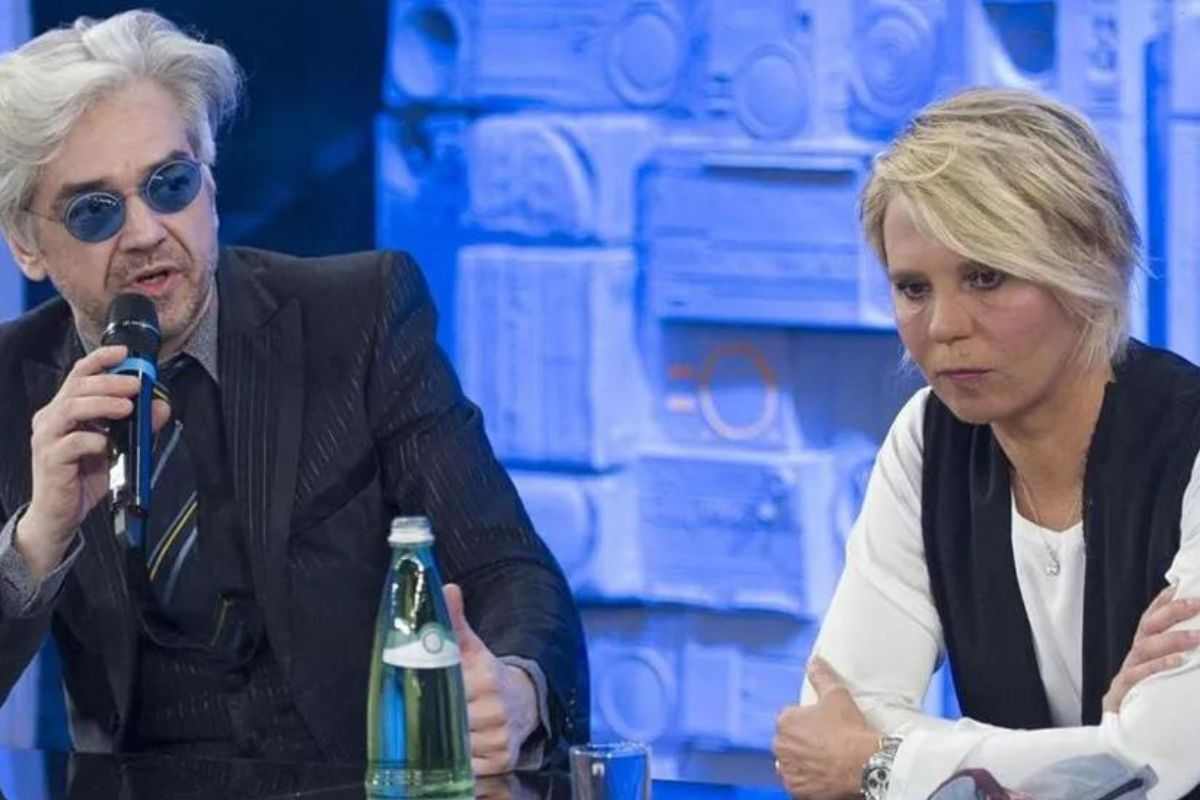 ex prof Amici contro Maria De Filippi