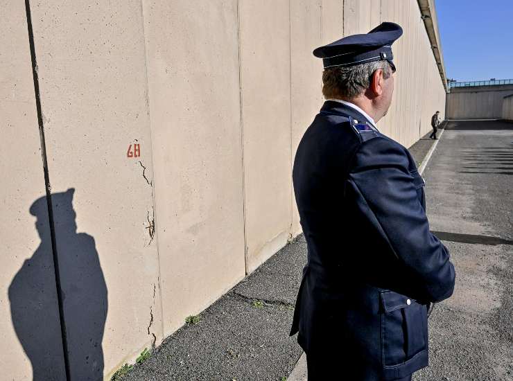 Vademecum polizia penitenziaria carcere albania