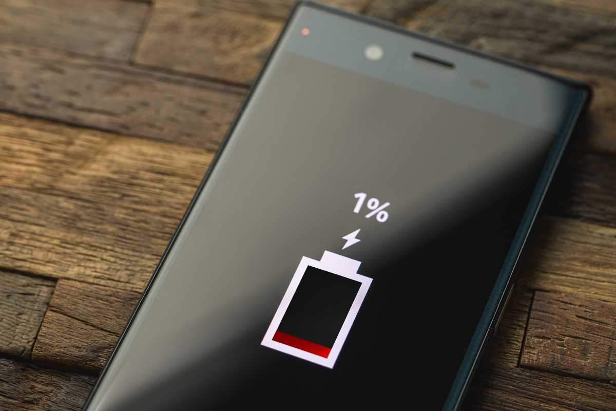 Perché la batteria del cellulare è sempre scarica