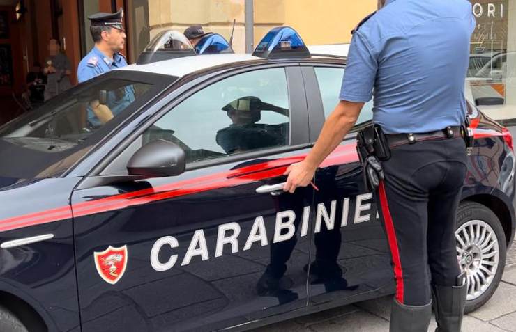 Carabinieri fermano la vittima della truffa