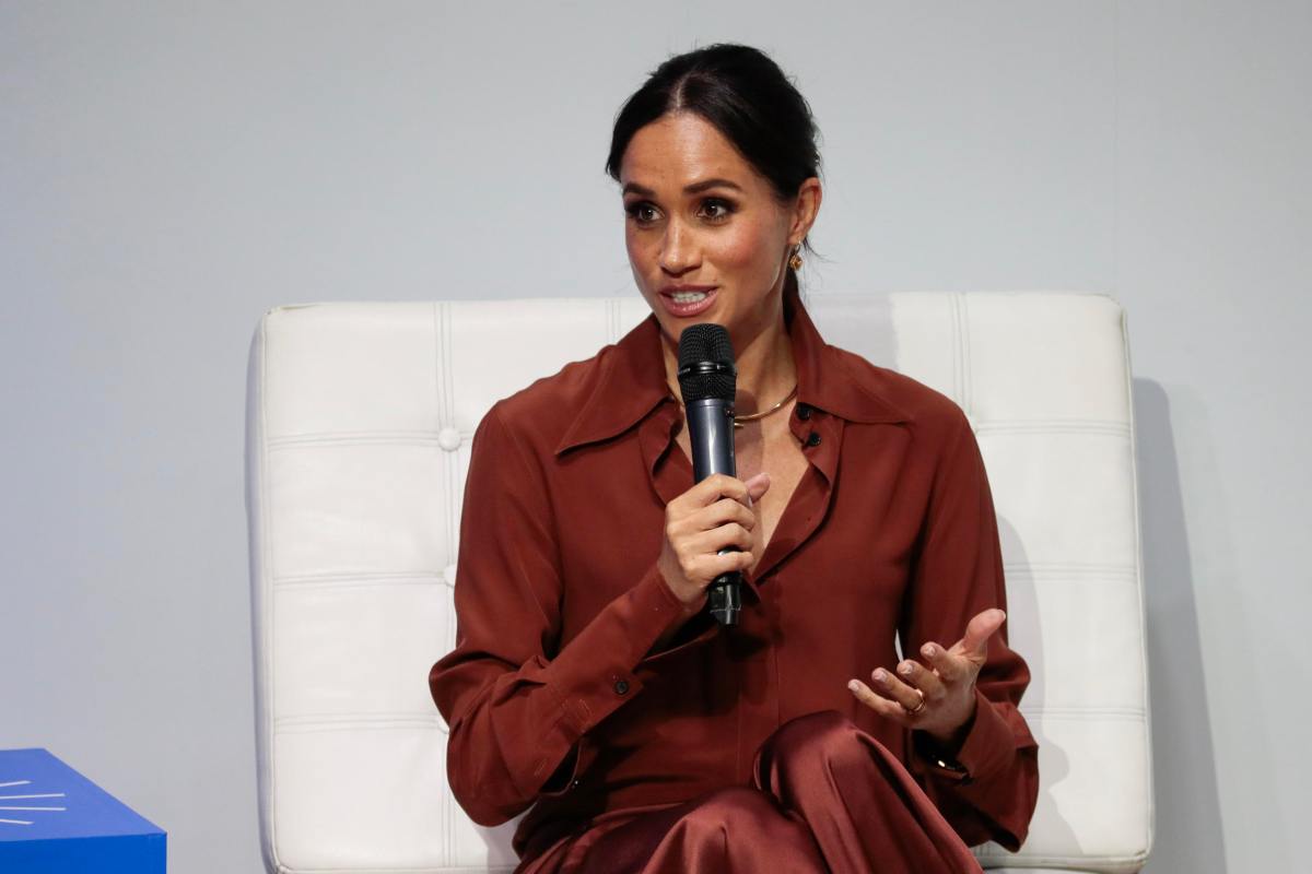 Meghan Markle suicidio bullismo online