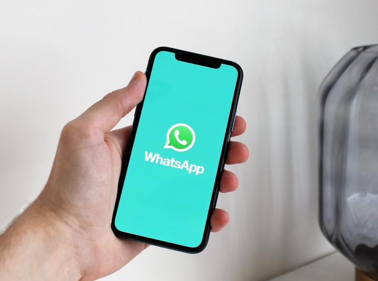 Truffa whatsapp: prestare massima attenzione