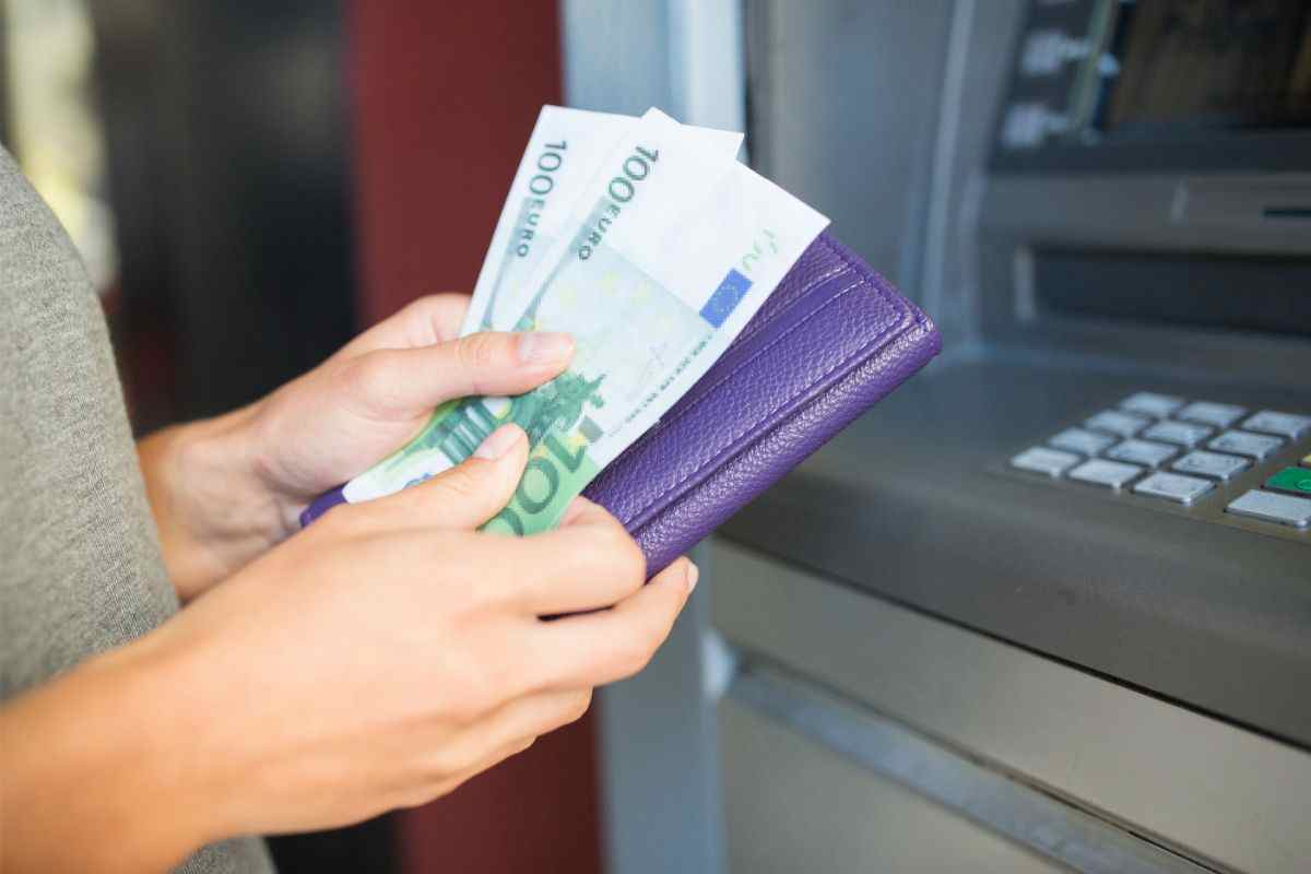 uso carta di credito del coniuge conseguenze