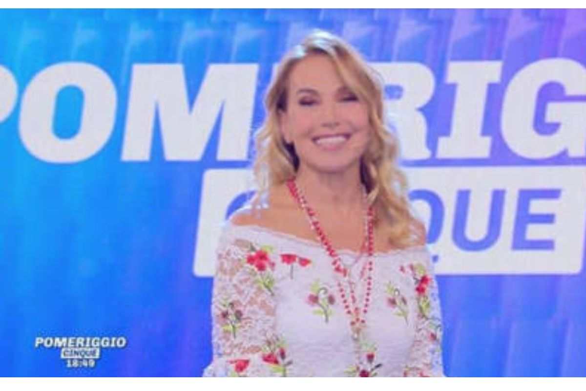 Ballando Con Le Stelle, Milly Carlucci convince Barbara D’Urso: il patto da 70mila euro. Contratto da capogiro