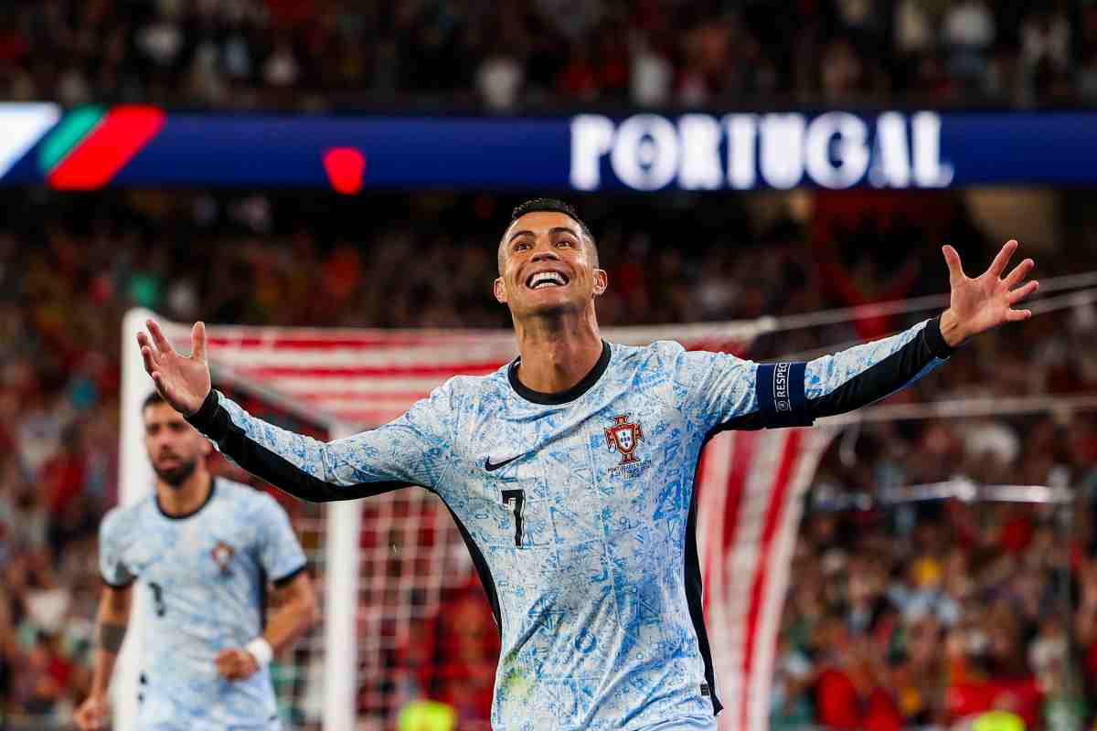 Cristiano Ronaldo cerca dipendenti, anche inesperti: lo stipendio e tutti i dettagli