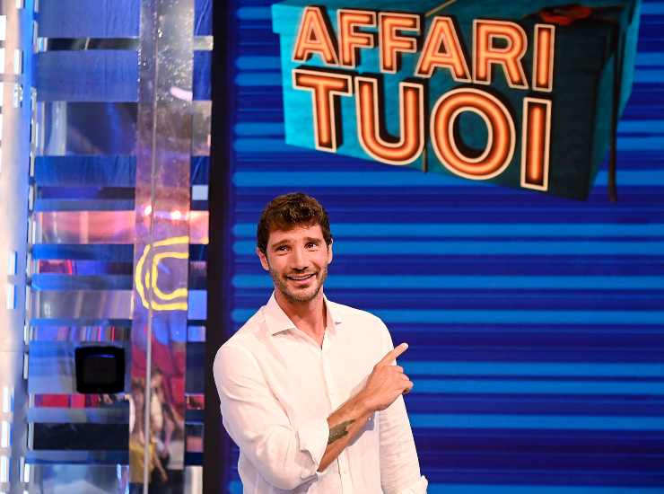 Buon inizio di De Martino ad Affari Tuoi