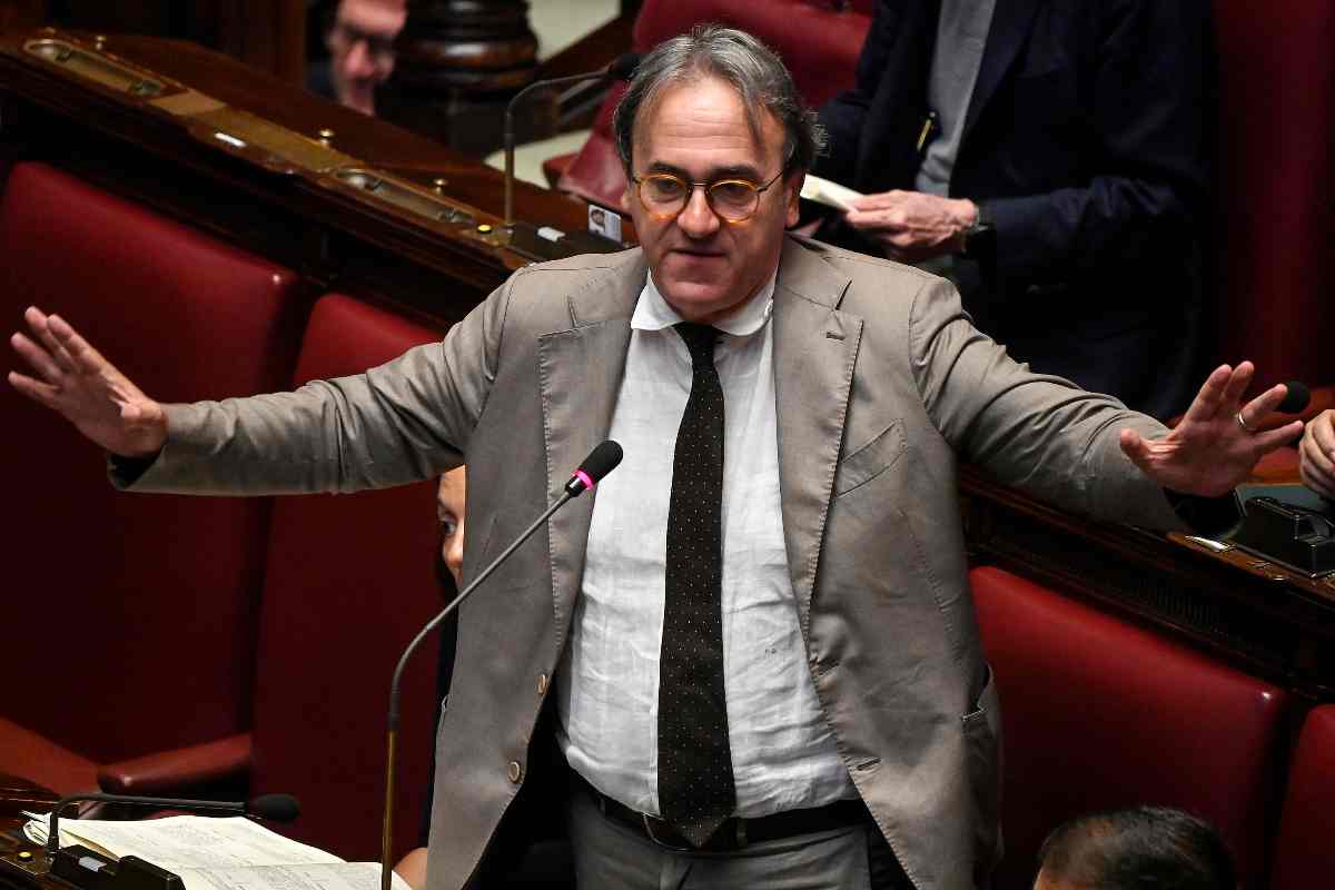 Bonelli esclusivo: “Accordo sulla Rai? Mai a patti con i fascisti. Pronto a querelare”