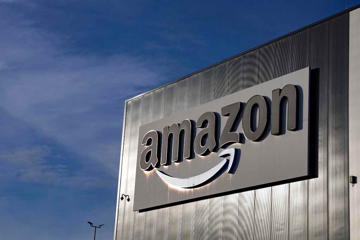 Occhio se fai i regali di Natale su Amazon: quanto tempo c’è per il reso