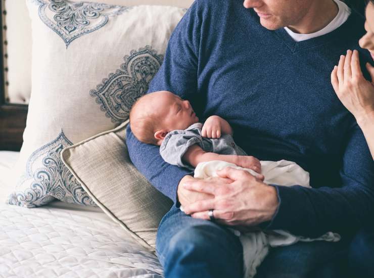 Padre con un bambino