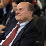 Bersani e lo scatto curioso