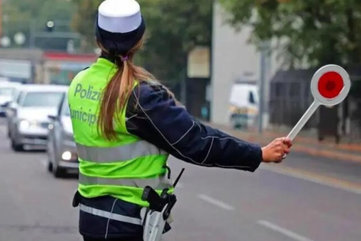 Codice della strada, da oggi cambia tutto: Tutte le novità per cellulare, droga, alcol e neopatentati