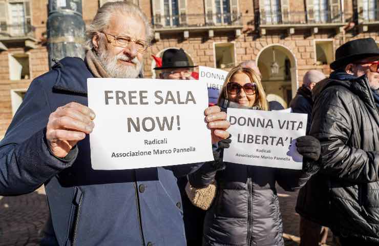 Manifestazione Sala Torino