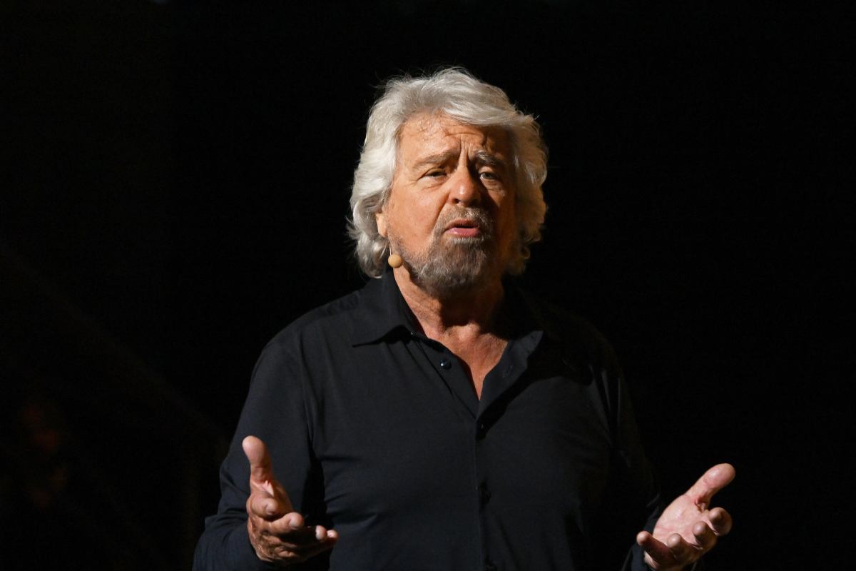 Beppe Grillo a teatro