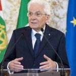 Mattarella sotto attacco